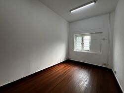 Lowland Road (D19), Shop House #504056151